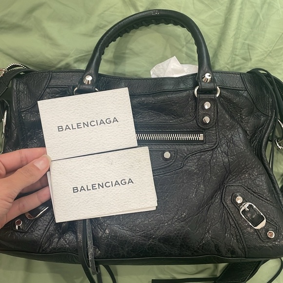 Black Classic City leather Tote bag - Picture 11 of 12